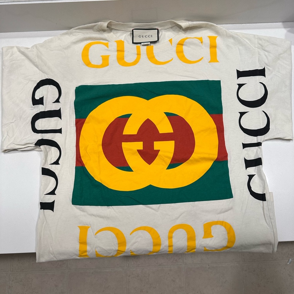 Gucci women’s shirt